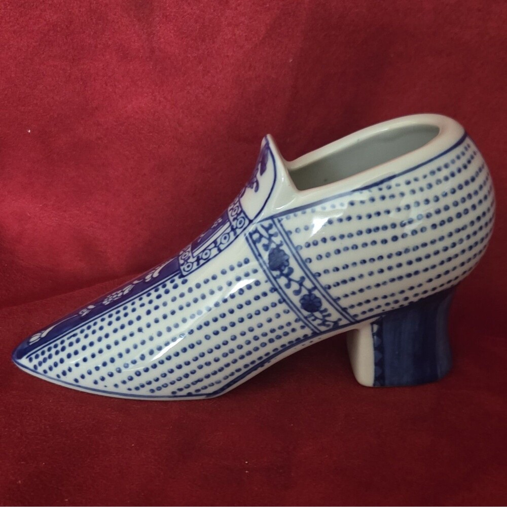 Blue & White Ceramic Shoe Figurine Floral Glossy Printed Backstamp China